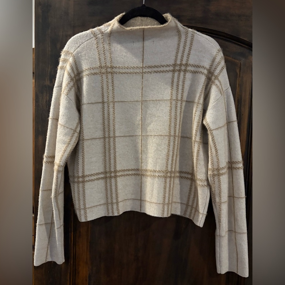 Tahari Plaid Sweater - Cream and Brown